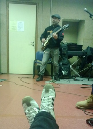 no questo riff non mi convince!